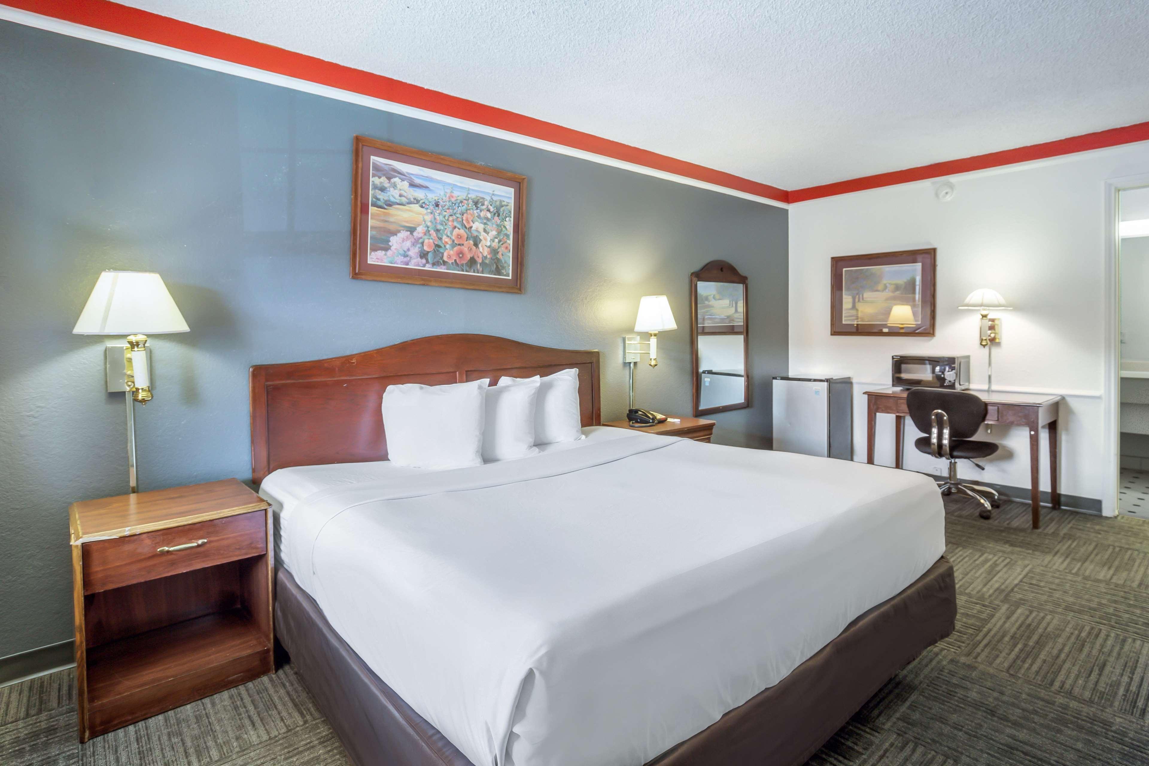 Americas Best Value Inn Denver DEN Exterior foto